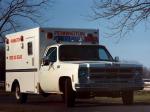 GMC C3500 Ambulance 1975 года